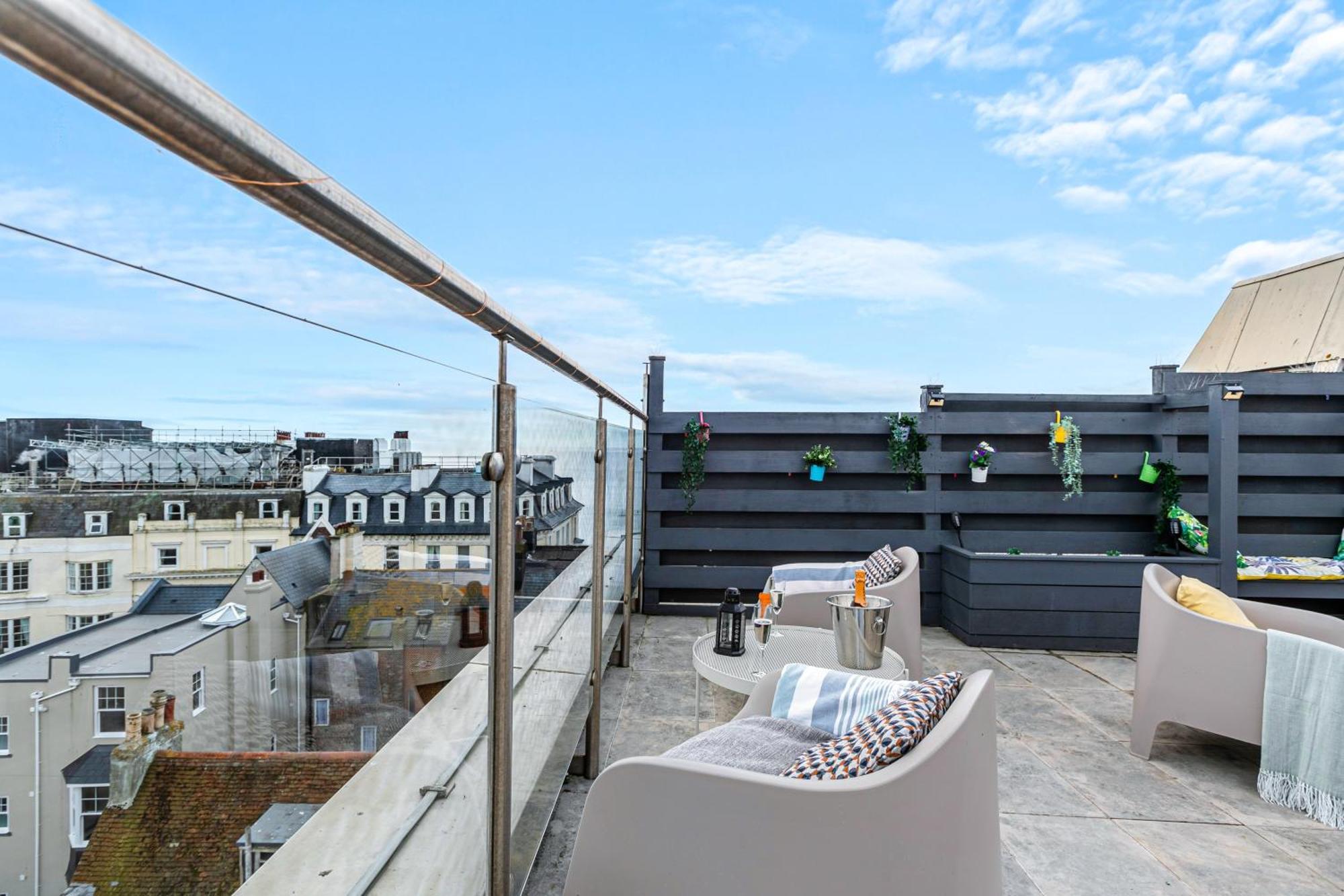 Airhost'S Brighton'S Best Green Diamond Escape With Sea Views Leilighet Eksteriør bilde